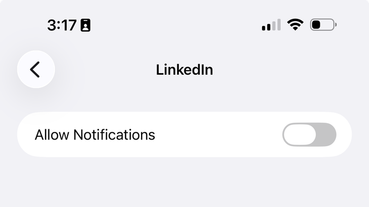 Allow notifications on LinkedIn disabled in iOS Settings